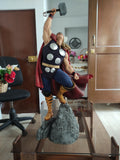 MARVEL - Estatua Thor marca Sideshow escala 1/4